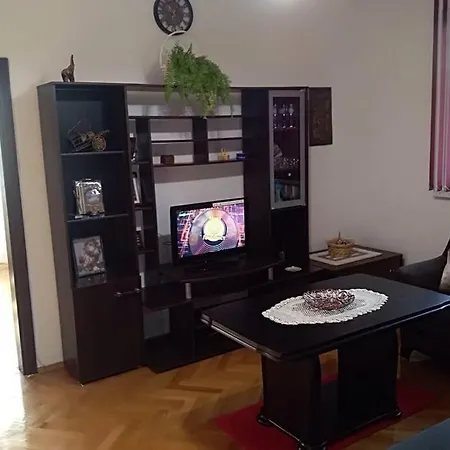 Quiet And Specious Flat In The Heart Of Old Town アパート *