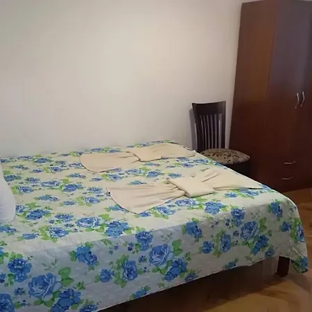 Quiet And Specious Flat In The Heart Of Old Town アパート ネセバル